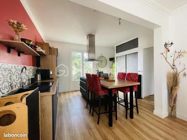 Maison 6 pièces 130 m² 