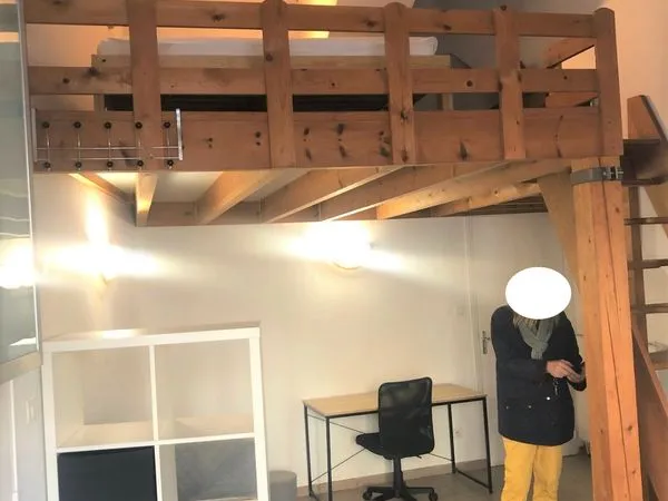 Studio 1 pièce 29 m² 