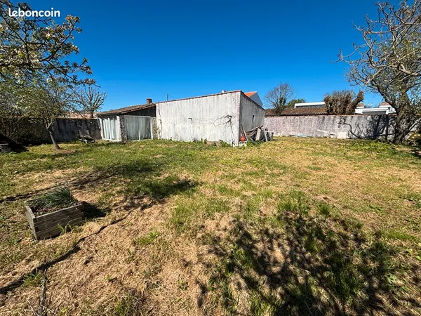 Terrain 1690 m² 