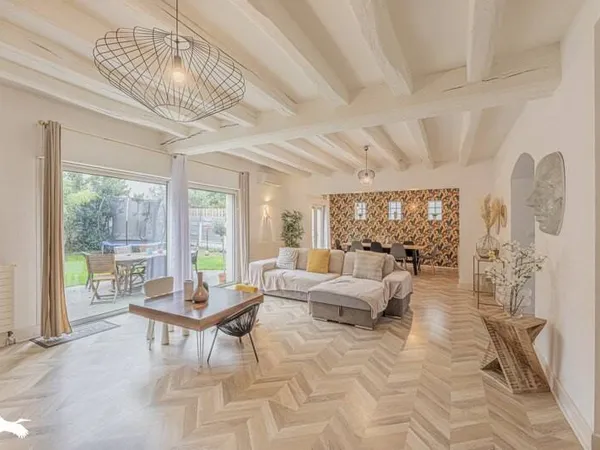 Maison 6 pièces 174 m² 