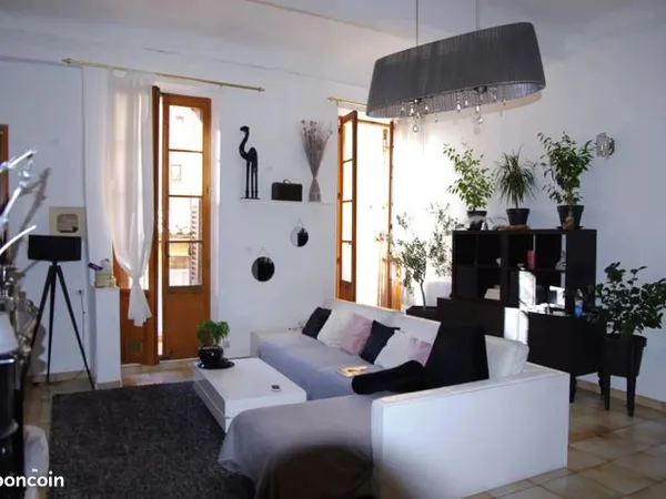 Appartement 6 pièces 126 m² 