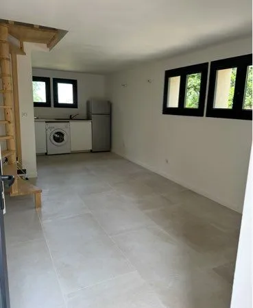 T3 50m2 duplex mitoyen 
