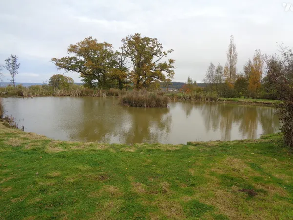 Terrain 900 m² 