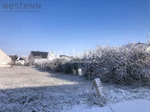 Vineuil - terrain à bâtir - emplacement rare - Tout le coeur de village et Intermarché à pied 