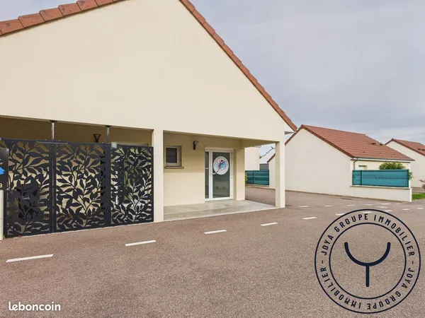 Local 99 m² La Chapelle-Saint-Luc 