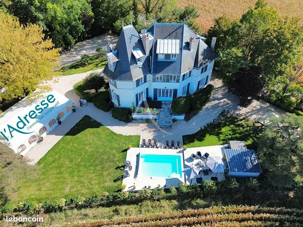 Manoir 17 pièces 400 m² 