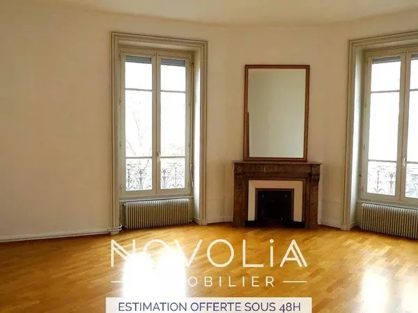 Appartement 2 pièces 67 m² 
