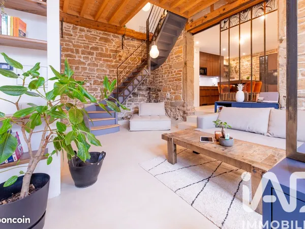 Triplex 4 pièces 116 m² 