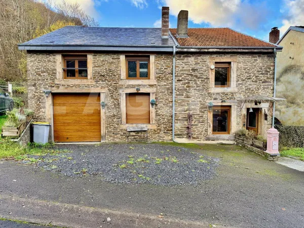 Maison 8 pièces 225 m² 