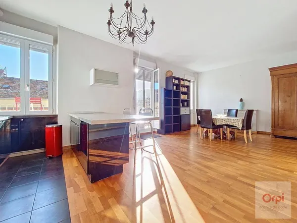 Appartement 3 pièces 91 m² 