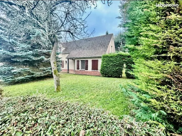 Pavillon 6 pièces 146 m² 