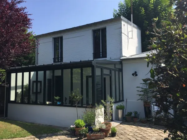 Maison Location Vaucresson 5p 95m² 3300€