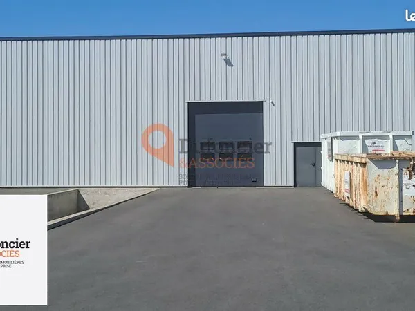 Local d'activité 600 m² 