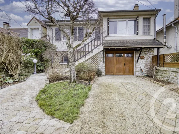 Maison 5 pièces 107 m² 