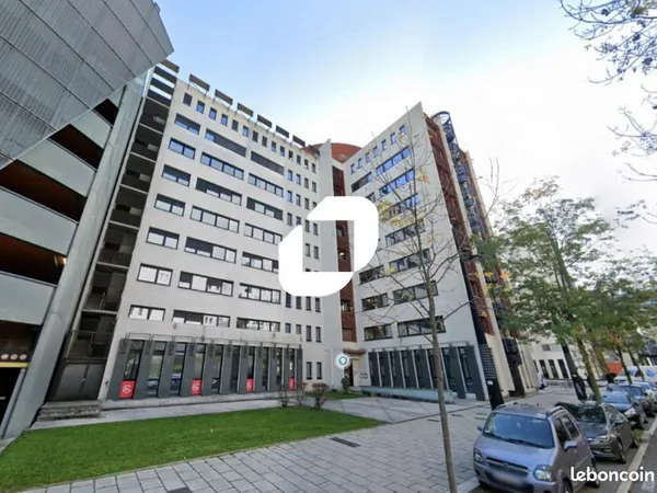 Bureau 231 m² 