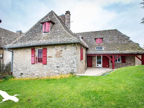 Maison en pierre 5 pièces 130 m² 