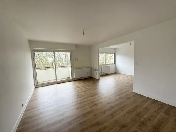 Centre-ville de Bourges, appartement disposant de 3 chambres 