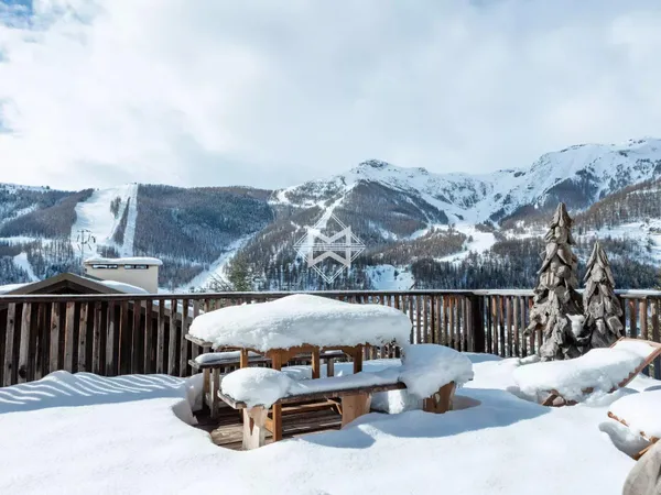 Chalet familial à Auron 