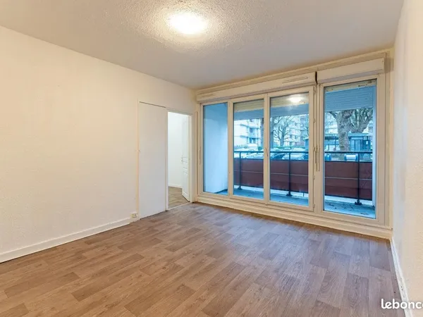Appartement 4 pièces 67 m² 