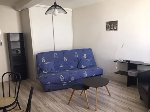 Appartement 1 pièce 27 m² 