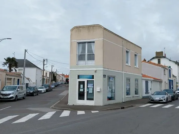 Local Commercial Bureau ou Profession Libérale 