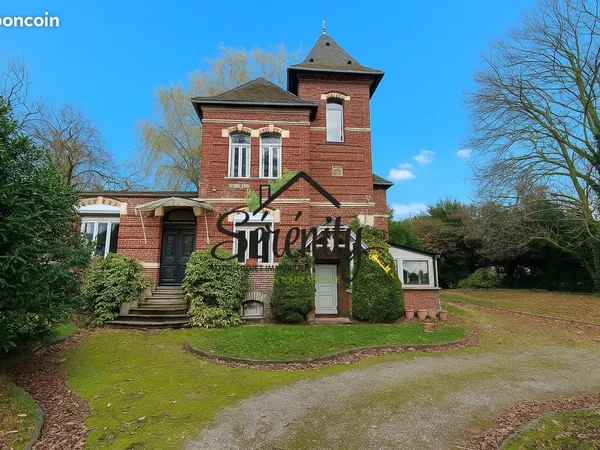 Maison 8 pièces 180 m² 