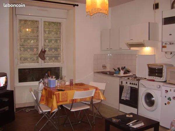 Appartement T1bis, calme, clair, vue mer, 33 m² 