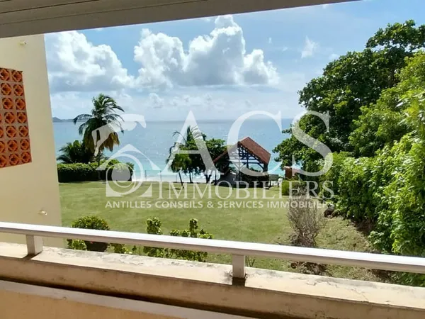 Appartement T2 vendu avec locataire en place, vue mer impren 