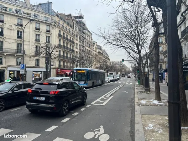 Boutique 130 m² PARIS