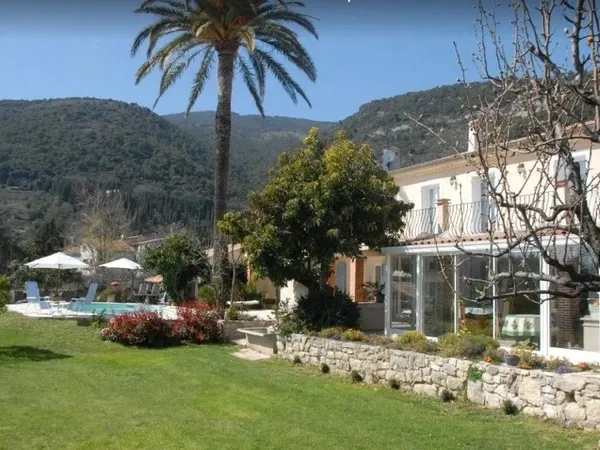 Maison de luxe 8 pièces 195 m² 