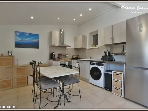 Maison 5 pièces 140 m² 