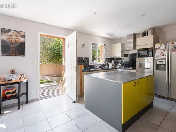 Villa 5 pièces 105 m² 