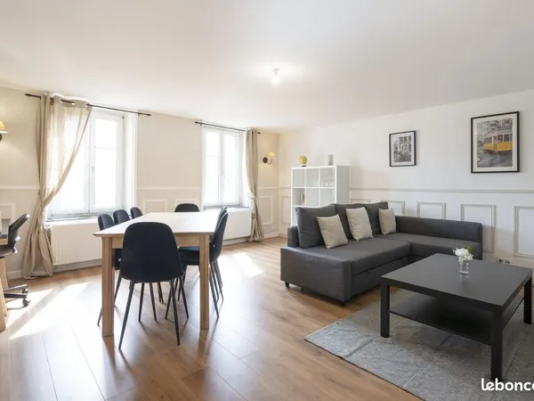 Duplex 6 pièces 84 m² 