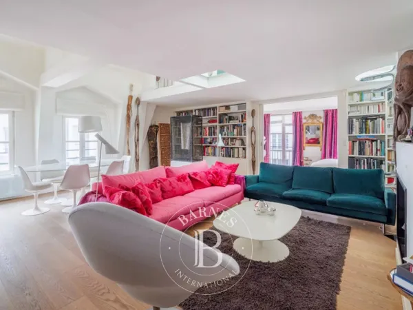 Paris 6 - Appartement - Quartier Monnaie / Beaux-Arts - Dernier 