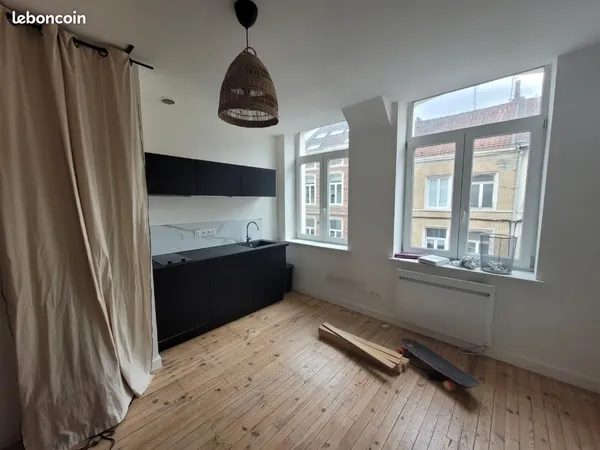 Studio 1 pièce 19 m² 