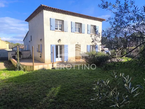 Maison Greasque 5 pièce(s) 133 m2 