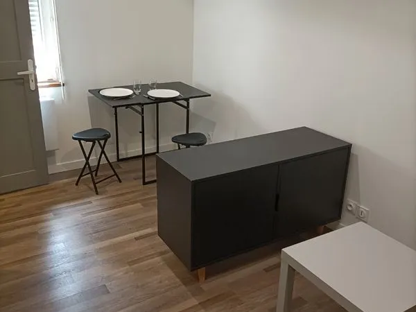 Studio meublé quartier recherché 
