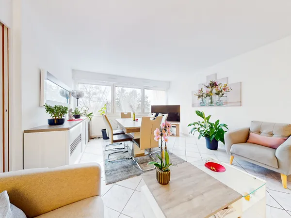 Appartement Vetraz Monthoux 5 pièce(s) 102.61 m² avec garage. 