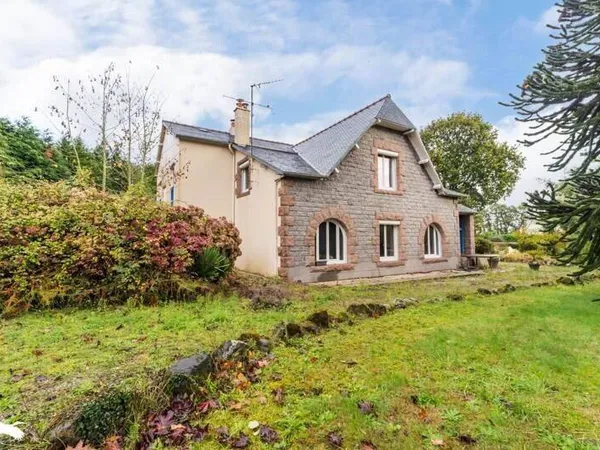 Maison 9 pièces 258 m² 
