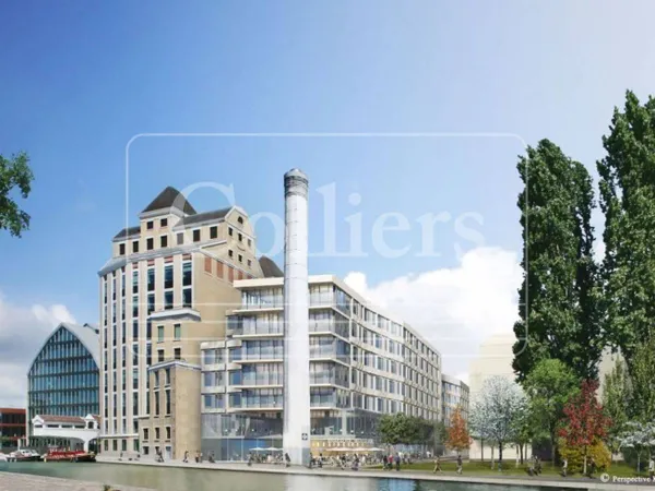 Bureaux 14563 m² 