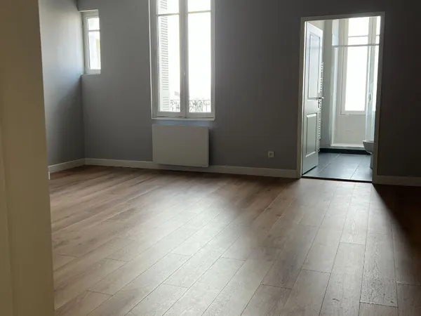 Appartement 1 pièce 31 m² 