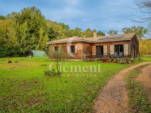 Maison de plain-pied 5 pièces 108 m² 
