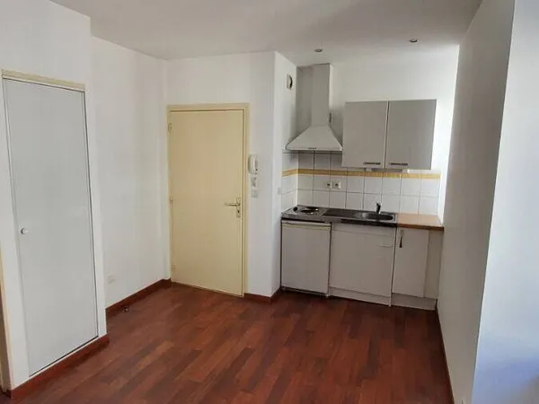 Appartement 1 pièce 19 m² 
