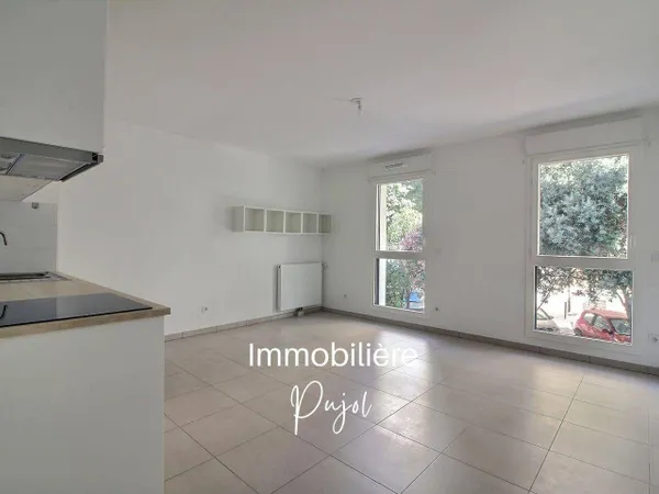 Studio 1 pièce 34 m² 