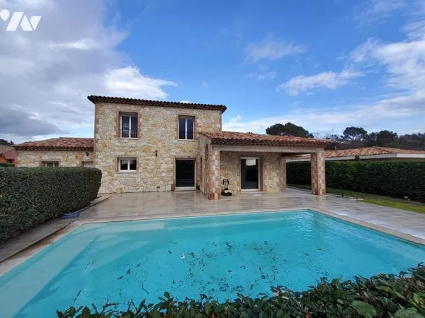 Maison 7 pièces 164 m² 
