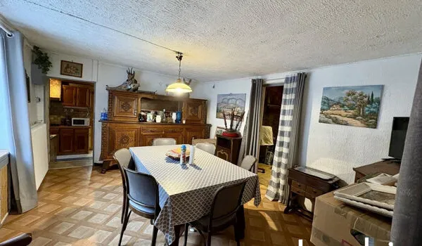 Maison 7 pièces 350 m² 