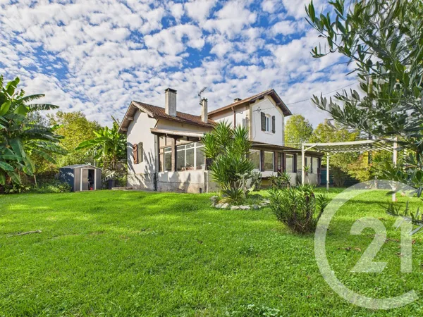 Maison 5 pièces 130 m² 