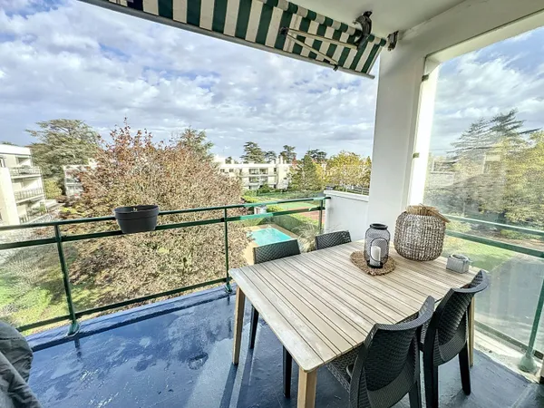 Vends appartement entièrement rénové 