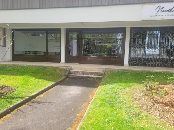Bureaux 50 m² 