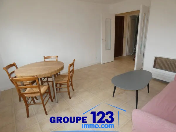 A LOUER APPARTEMENT 2 CHAMBRES 